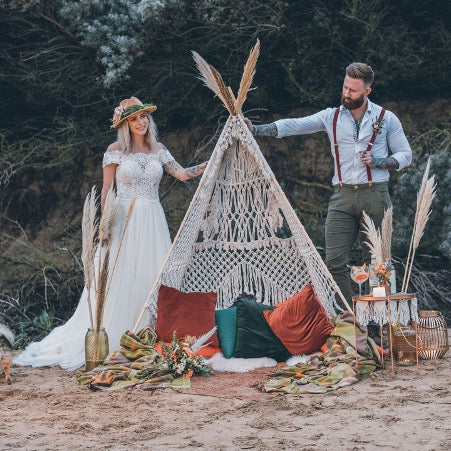 Heatwave On Your Wedding Day: How To Plan & What To Do