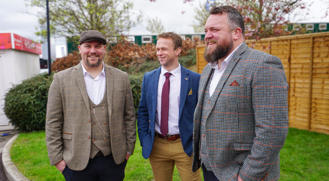 Smart Casual Race Day Style Guide For Men
