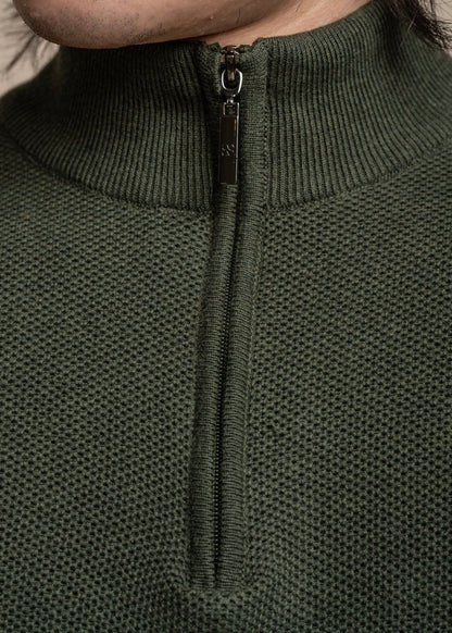 Forest colour knitted jumper for men with half-zip, showing details.