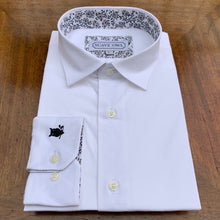 Load image into Gallery viewer, SUAVE OWL white shirt for men.
