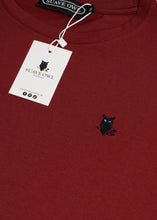 Load image into Gallery viewer, SUAVE OWL Men&#39;s Fitted Wine T-Shirt Logo
