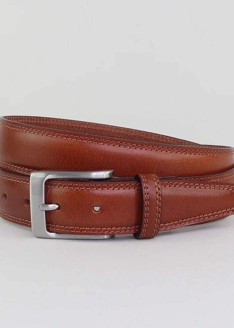Stitched edge men's belt in dark tan colour.