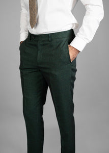 Image of Caridi Olive trousers worn by model.