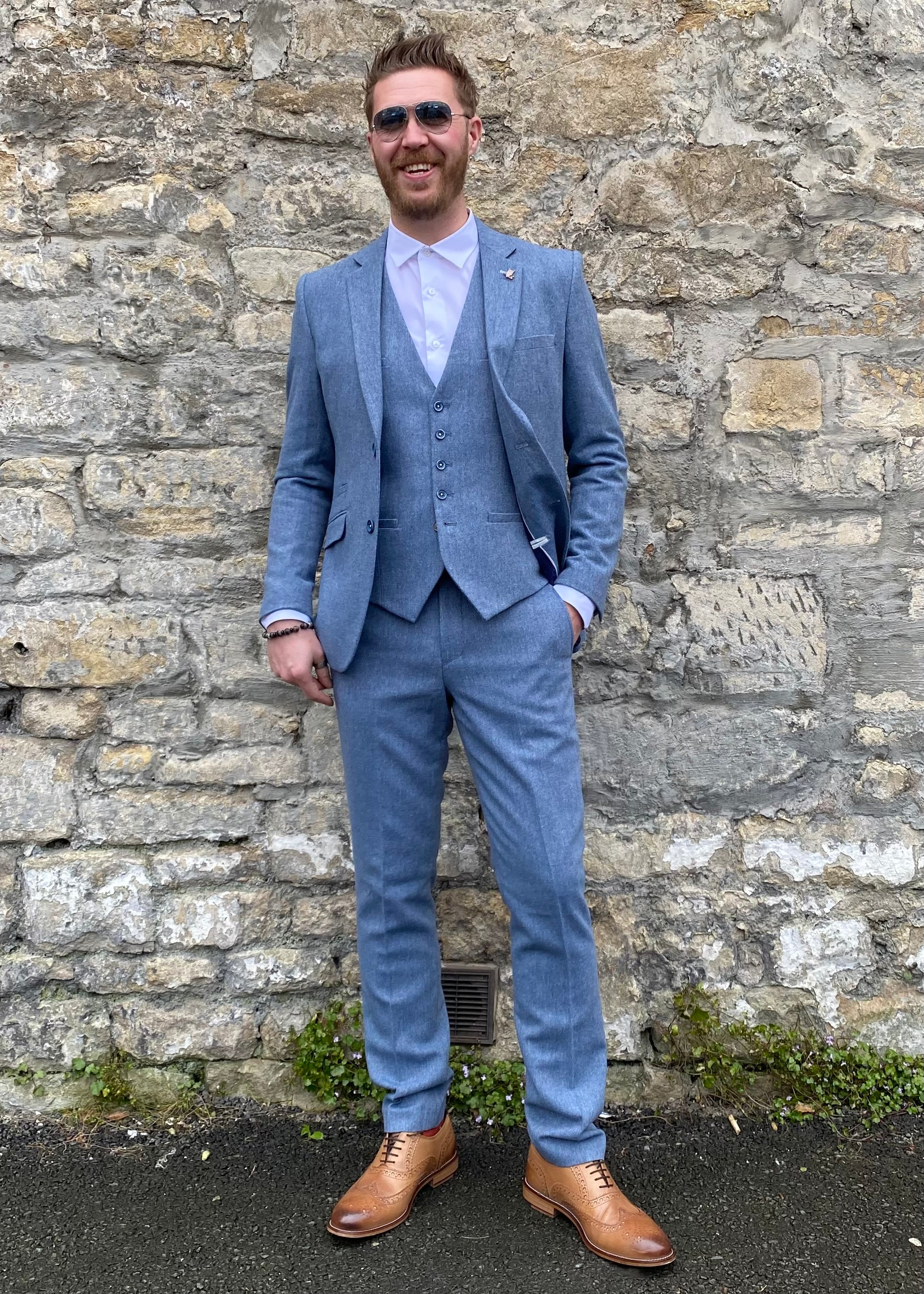 Cavani Well Blue Tweed 3-Piece Suit