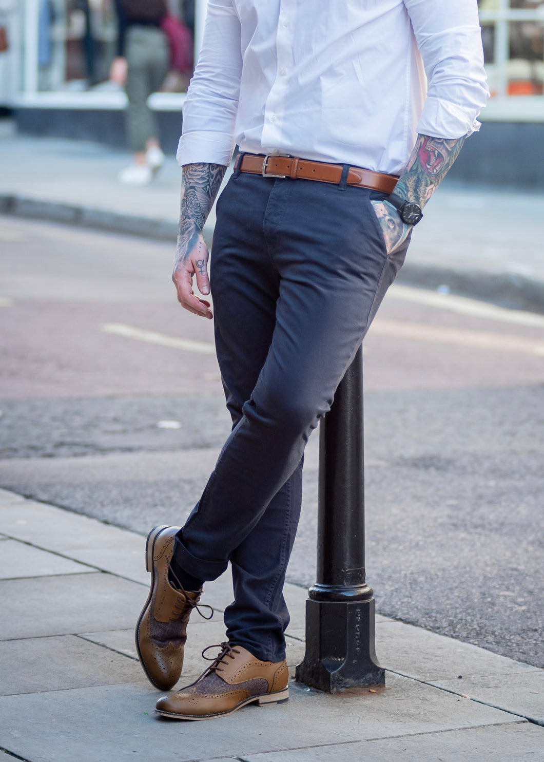 Chino Stretch Navy. Smart look when styled with a pair of brown shoes or with a pair of white trainers for a more informal casual look.