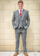 Load image into Gallery viewer, Cavani Martez Grey Herringbone Tweed 3-Piece Suit
