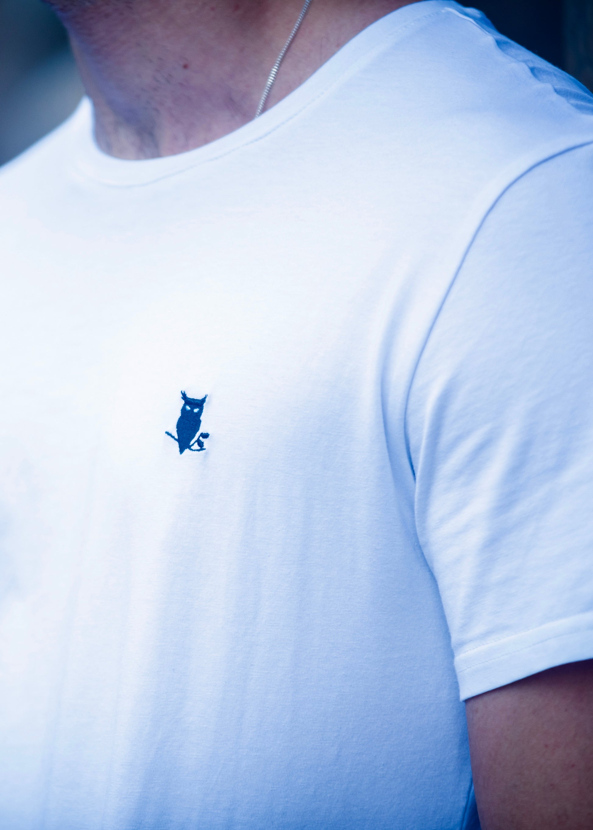 SUAVE OWL White T-Shirt