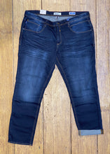 Load image into Gallery viewer, Twister Fit Jeans Indigo Blue Kingsize. Larger jeans for gentlemen of bigger sizes

