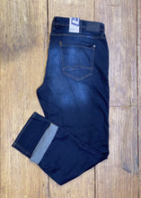 Load image into Gallery viewer, Twister Fit Jeans Indigo Blue Kingsize. Ideal jeans for larger men
