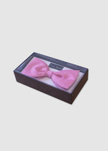 Load image into Gallery viewer, Van Buck Plain Bow Tie Rose Pink
