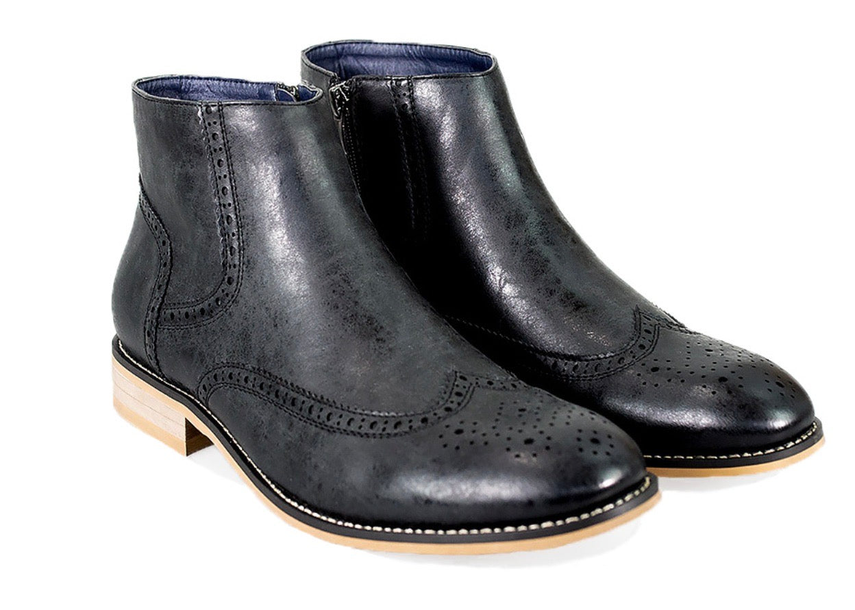 Close up of Westland Black Chelsea Boot.